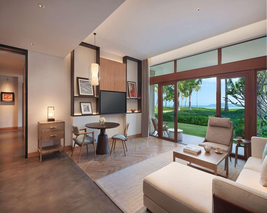 מלון וואנינג Grand Hyatt Shenzhou Peninsula חדר תמונה
